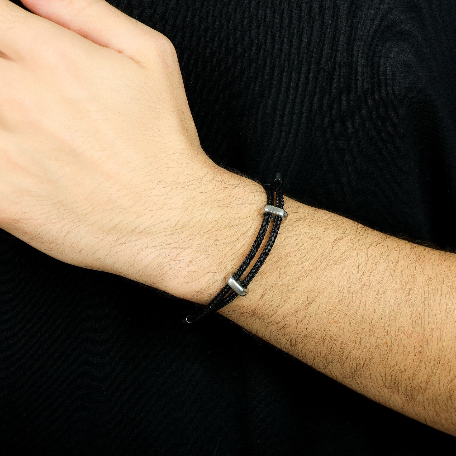 Pulseira Cabo de Aço Preto Ajustável