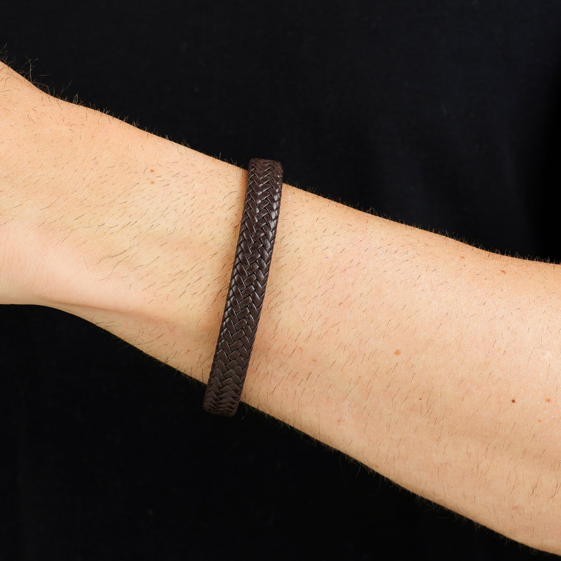 Pulseira Couro Trançado Marrom