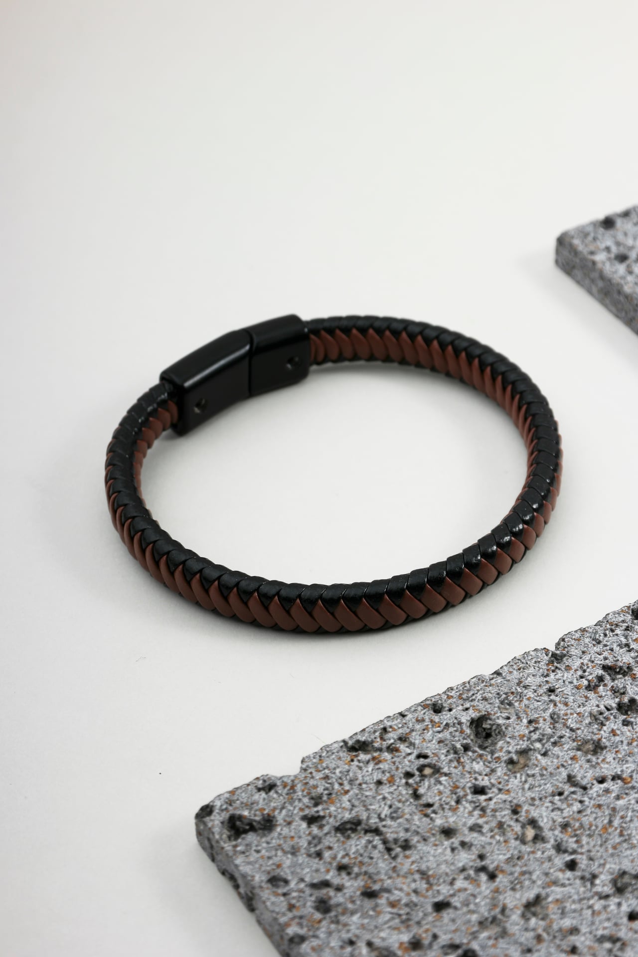 Pulseira Couro Trançado Bicolor