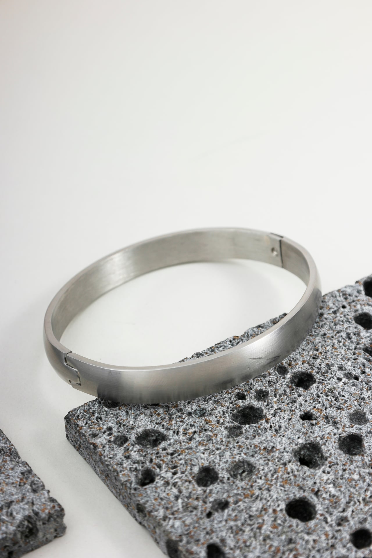 Bracelete Aço Escovado Oval
