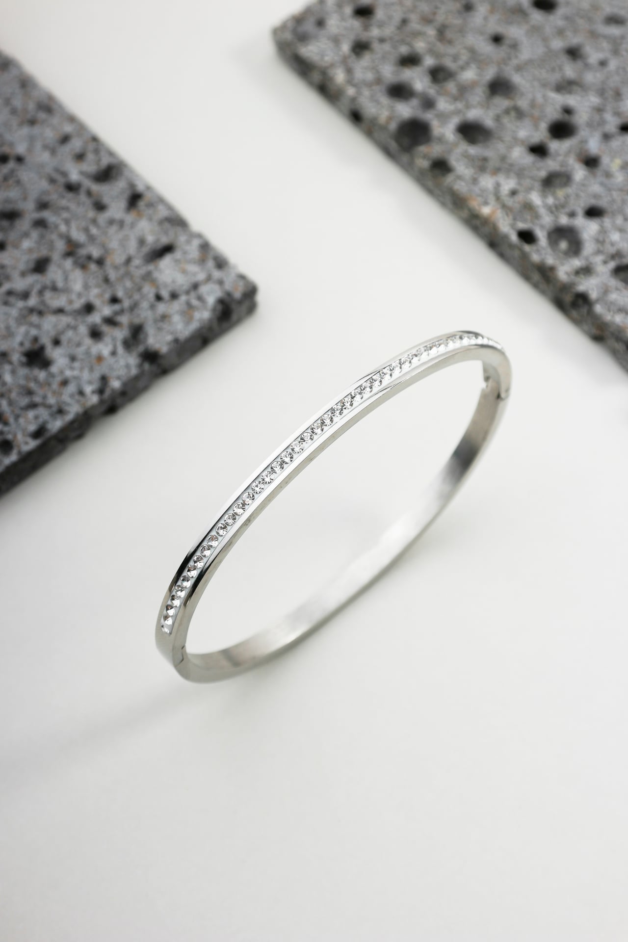 Bracelete Aço Cravejado com Zircônias